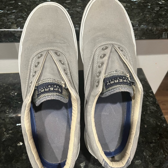 Sperry Halyard Laceless Slip On Top Sider Men’s size 9.5 Gray Canvas Sneaker - Picture 8 of 8